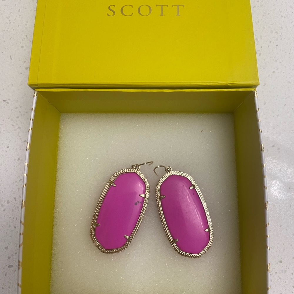Kendra Scott Danielle Earrings